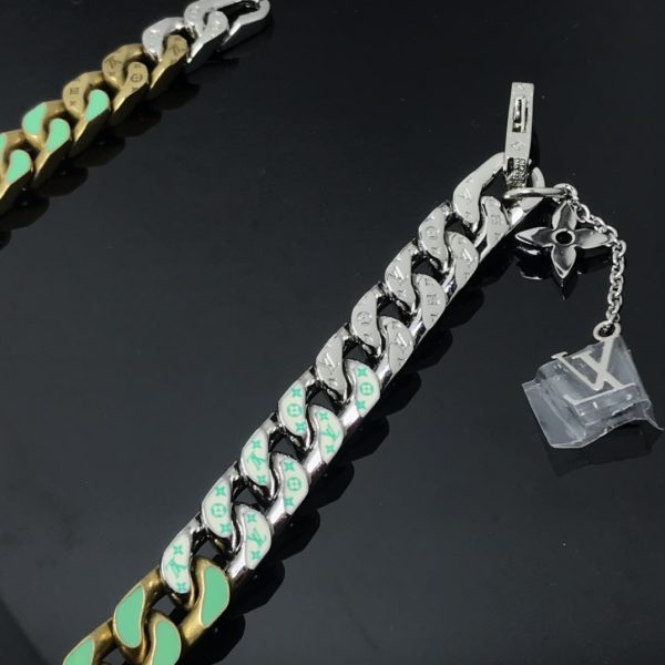 VL – Luxury LV Necklaces 038