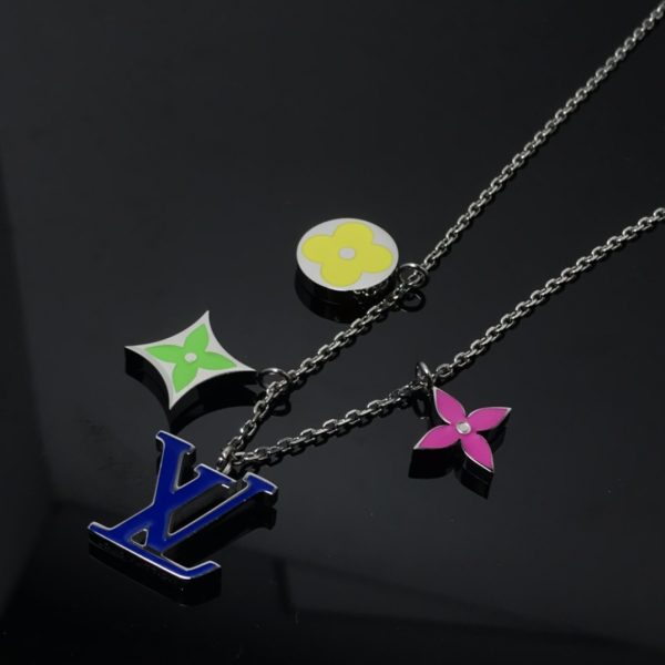 VL – Luxury LV Necklaces 037